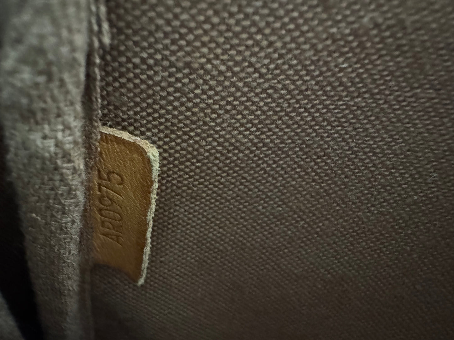 LOUIS VUITTON Pochette Accessories Monogram Pouch