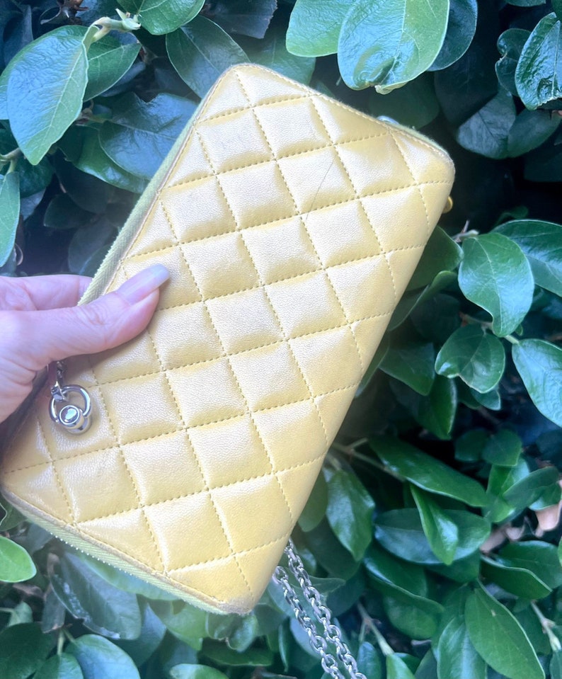 CHANEL AUTHENTIC Long Wallet
