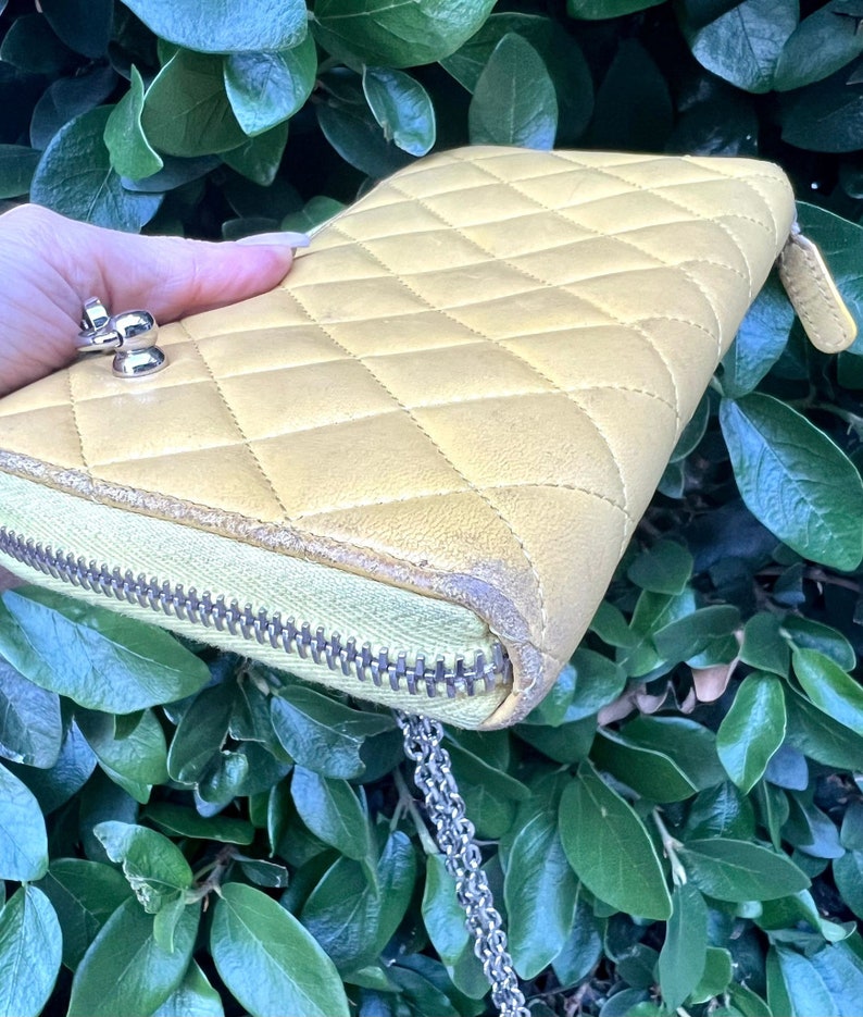 CHANEL AUTHENTIC Long Wallet