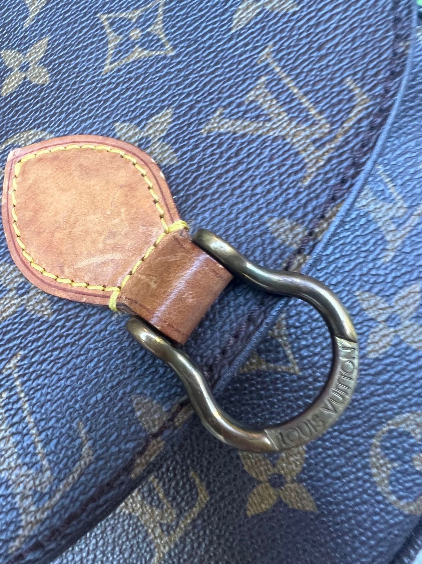 LOUIS VUITTON Saint Cloud PM Crossbody Bag