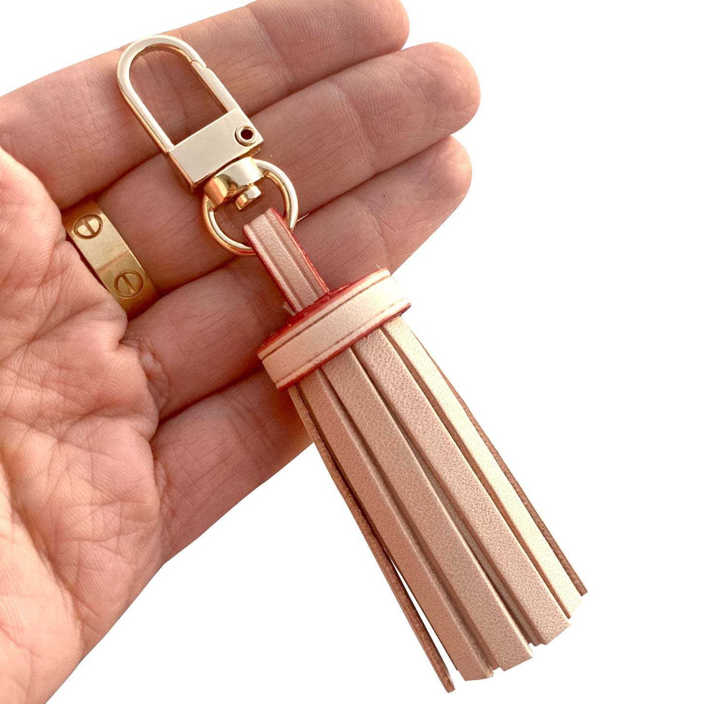 VACHETTA LEATHER TASSEL