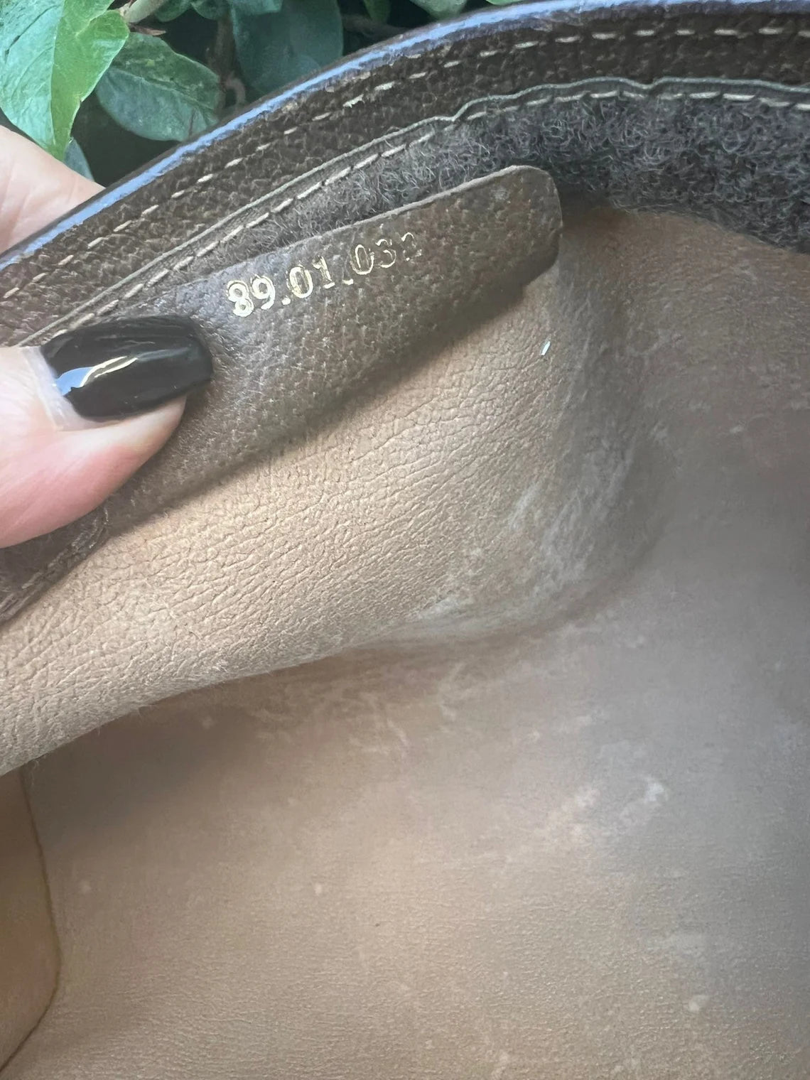 GUCCI CERTIFIED AUTHENTIC VINTAGE CLUTCH + Complimentary straps