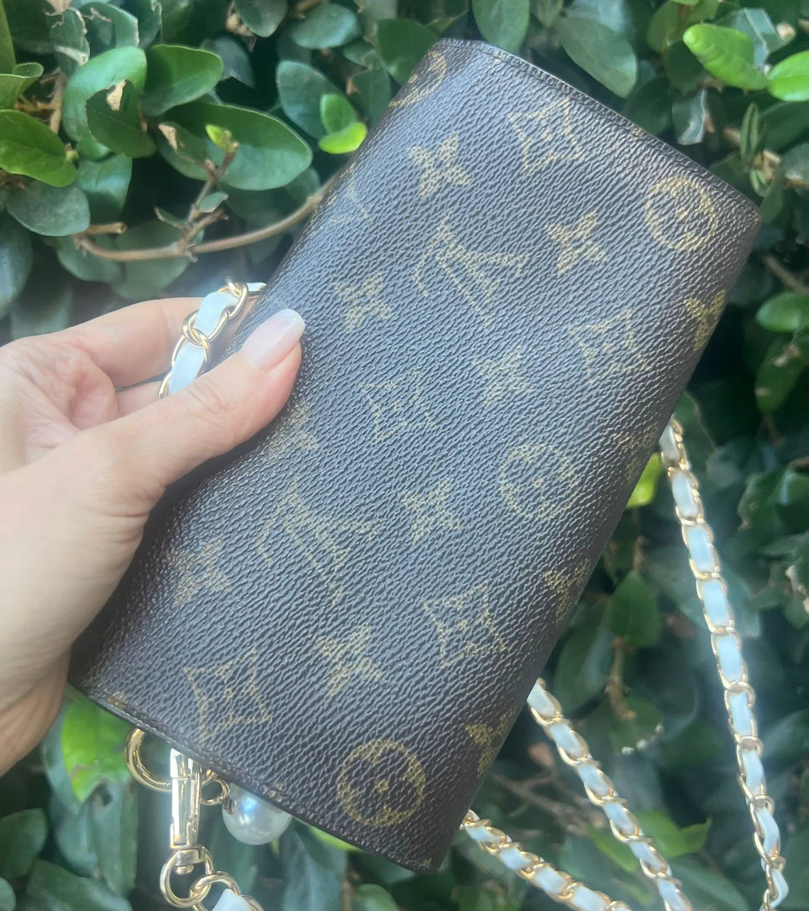 LOUIS VUITTON AUTHENTIC VINTAGE Monogram Wallet