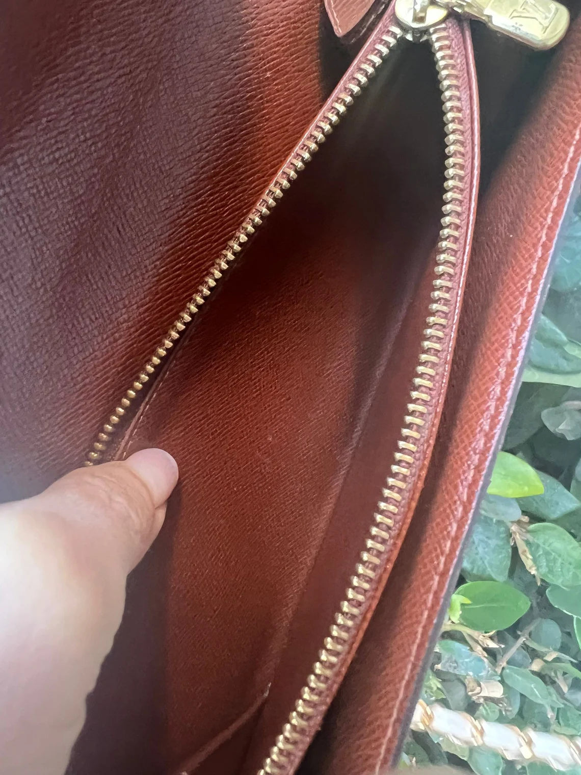 LOUIS VUITTON AUTHENTIC VINTAGE Monogram Wallet