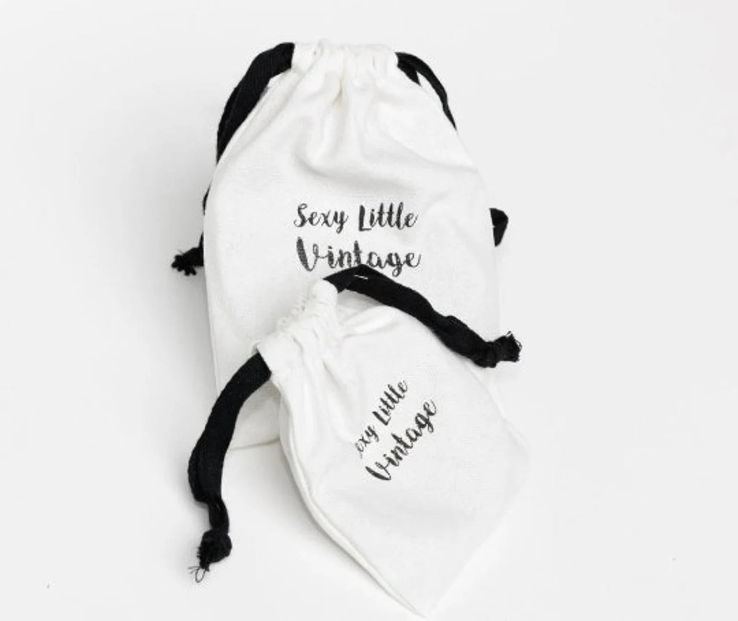 BOW CHARM Honey Patina