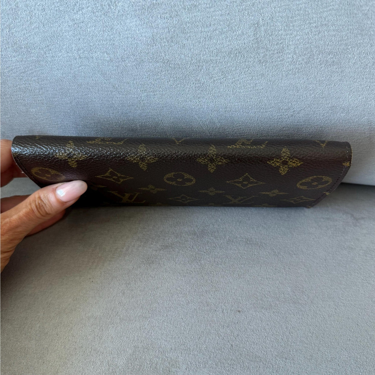 LOUIS VUITTON Monogram Sarah Wallet