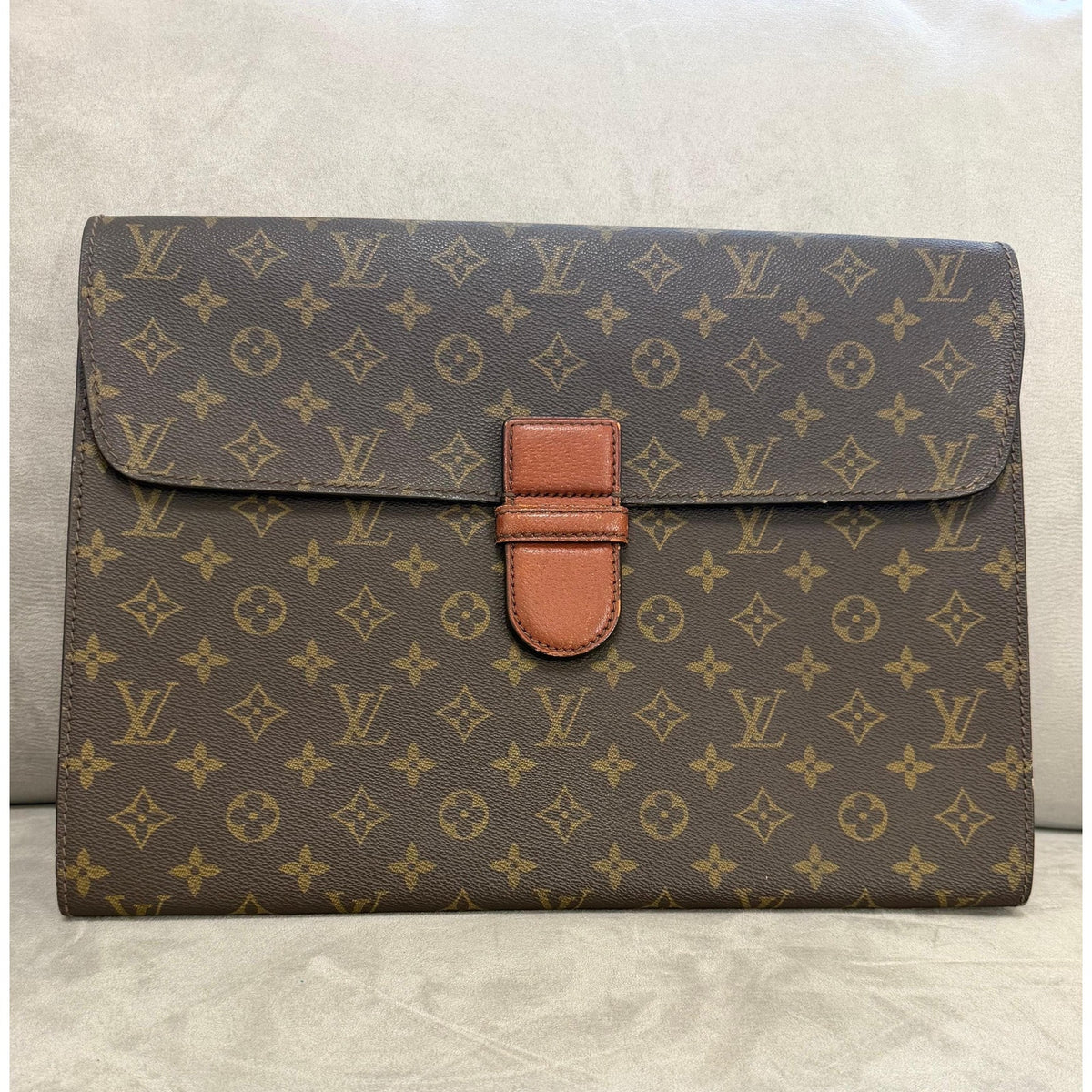 LOUIS VUITTON Monogram Portfolio Clutch