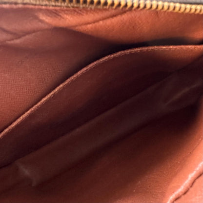 LOUIS VUITTON Compiegne 23 Clutch