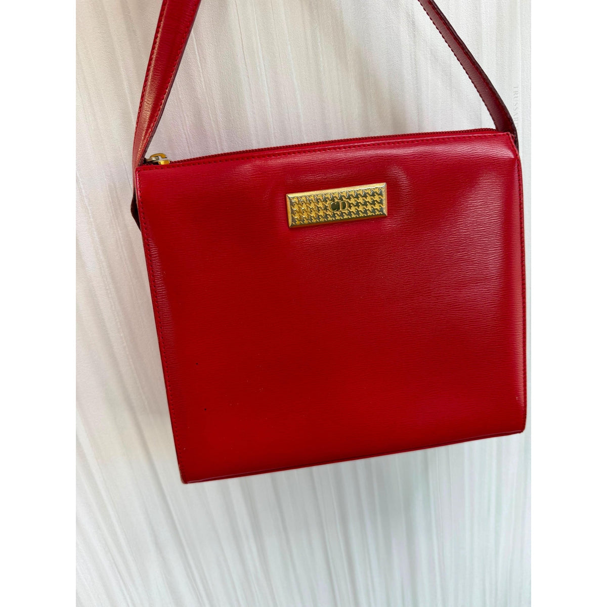 CHRISTIAN DIOR Red Calfskin Crossbody Bag