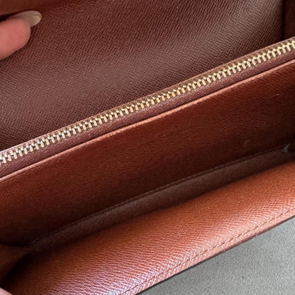 LOUIS VUITTON Monogram Sarah Wallet