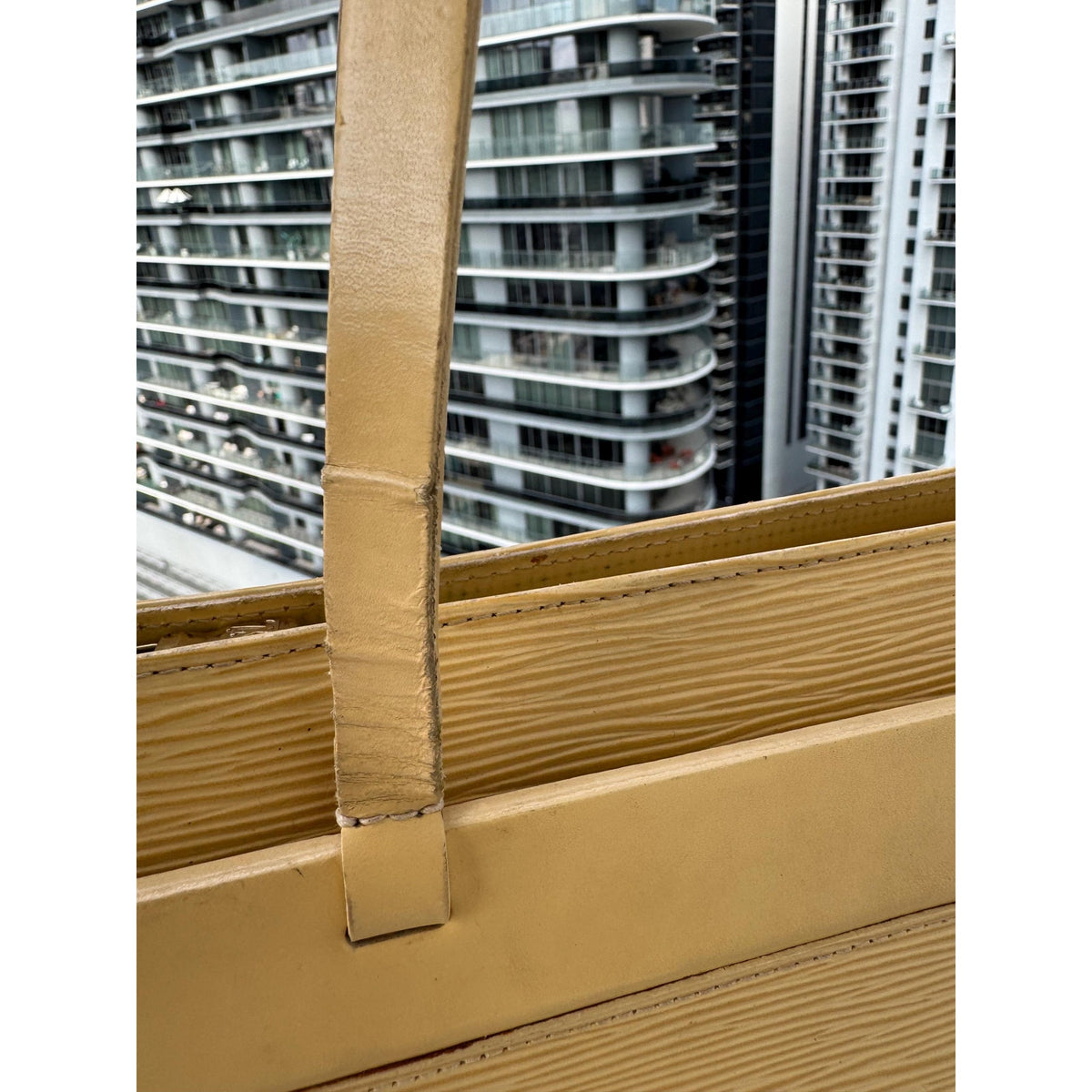 LOUIS VUITTON Epi Croisette Tote