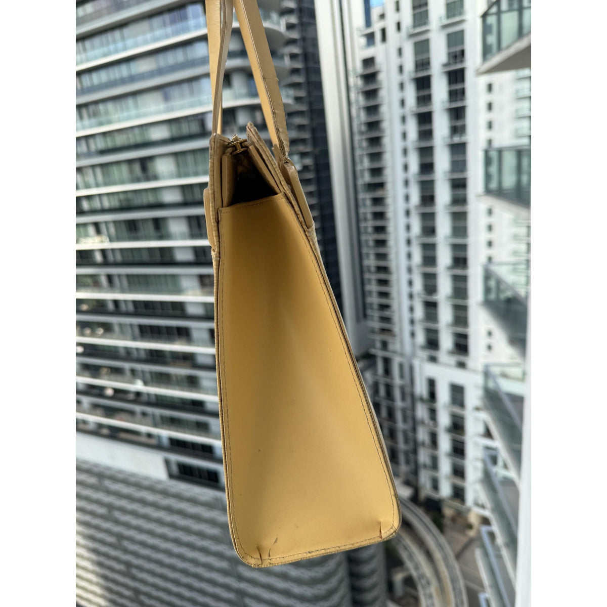 LOUIS VUITTON Epi Croisette Tote