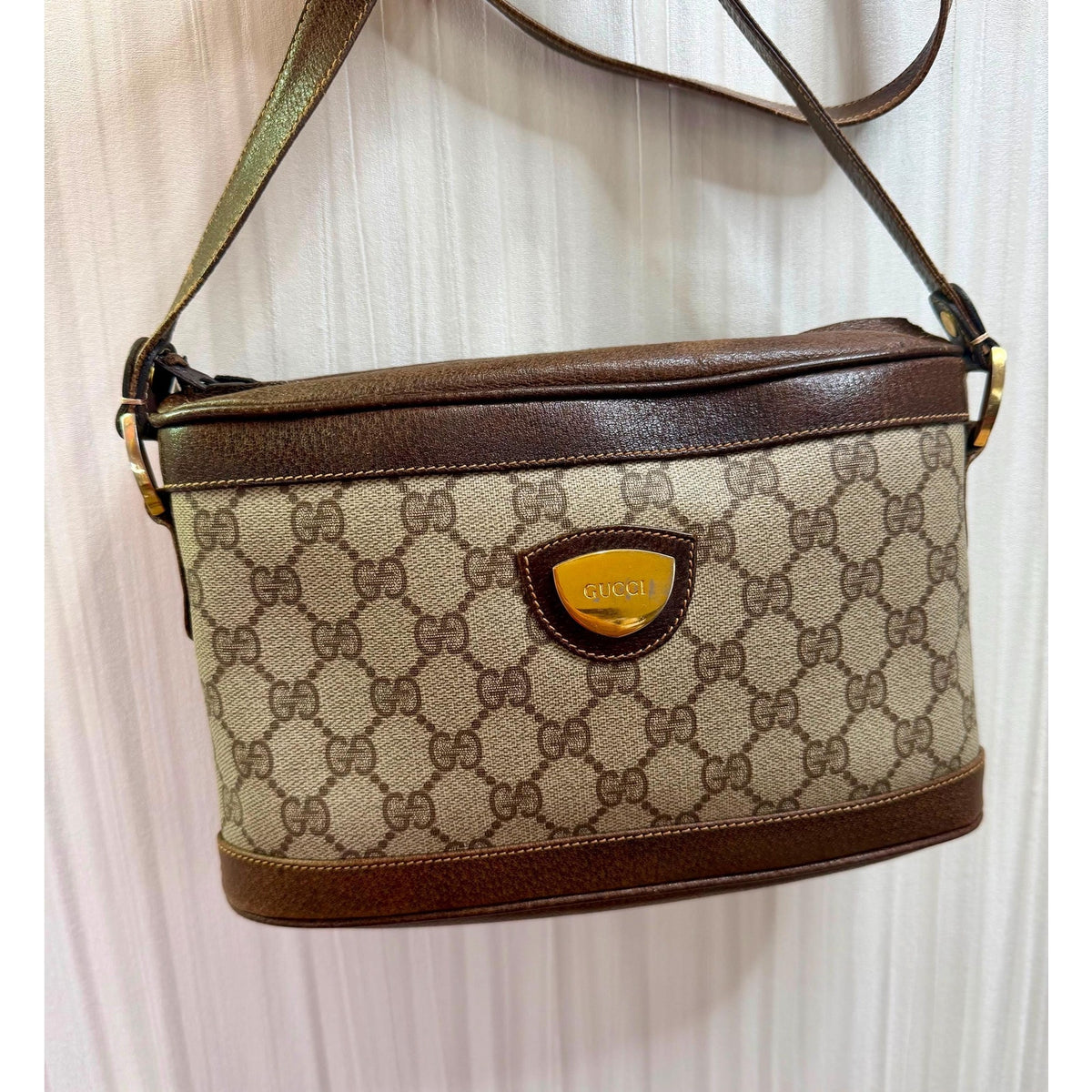 GUCCI Sherry Line GG Crossbody Bag