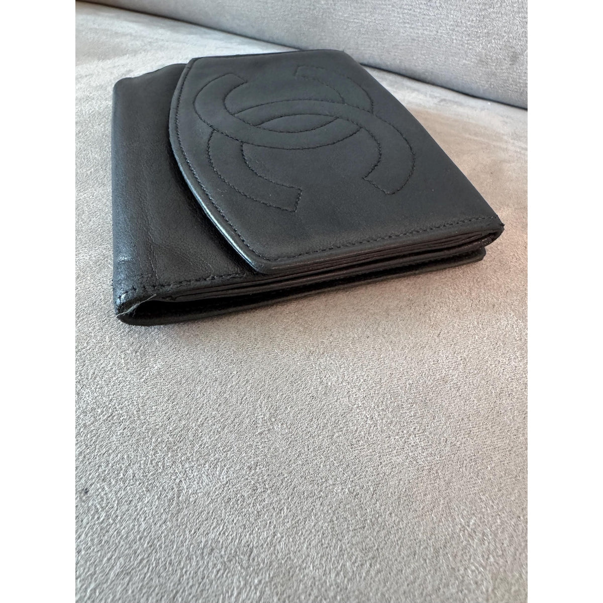 CHANEL Black Lambskin Bifold Wallet