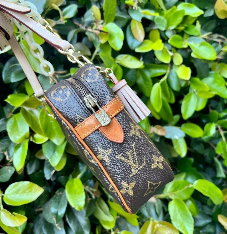 AUTHENTIC LOUIS VUITTON COMPIEGNE 23 + Complimentary Straps – Sexy