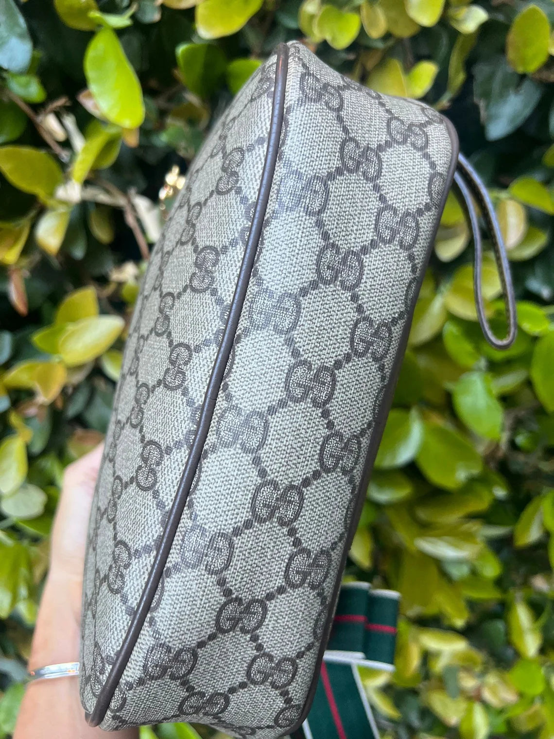 GUCCI POUCH + Complimentary Accessories – Sexy Little Vintage