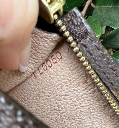CERTIFIED AUTHENTIC LOUIS VUITTON  POUCH + Complimentary Strap - Restored