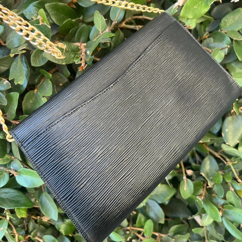 AUTHENTIC PRE OWNED LOUIS VUITTON EPI BLACK + Complimentary chain